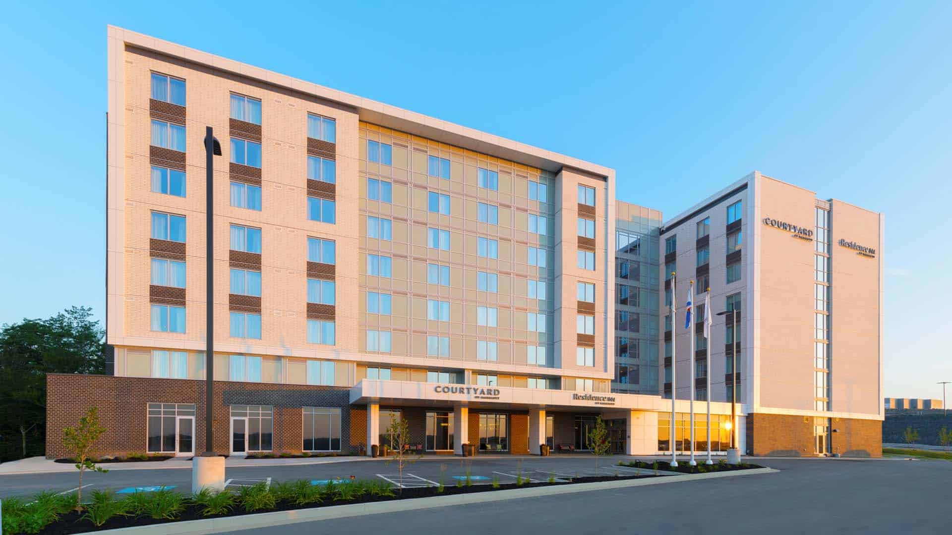 CourtyardMarriott-HalifaxDartmouth-exterior1920x1080